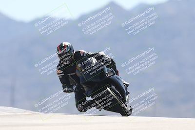 media/Oct-13-2025-Moto Forza (Mon) [[a66d839500]]/2-A Group/Session 4 (Turn 9)/